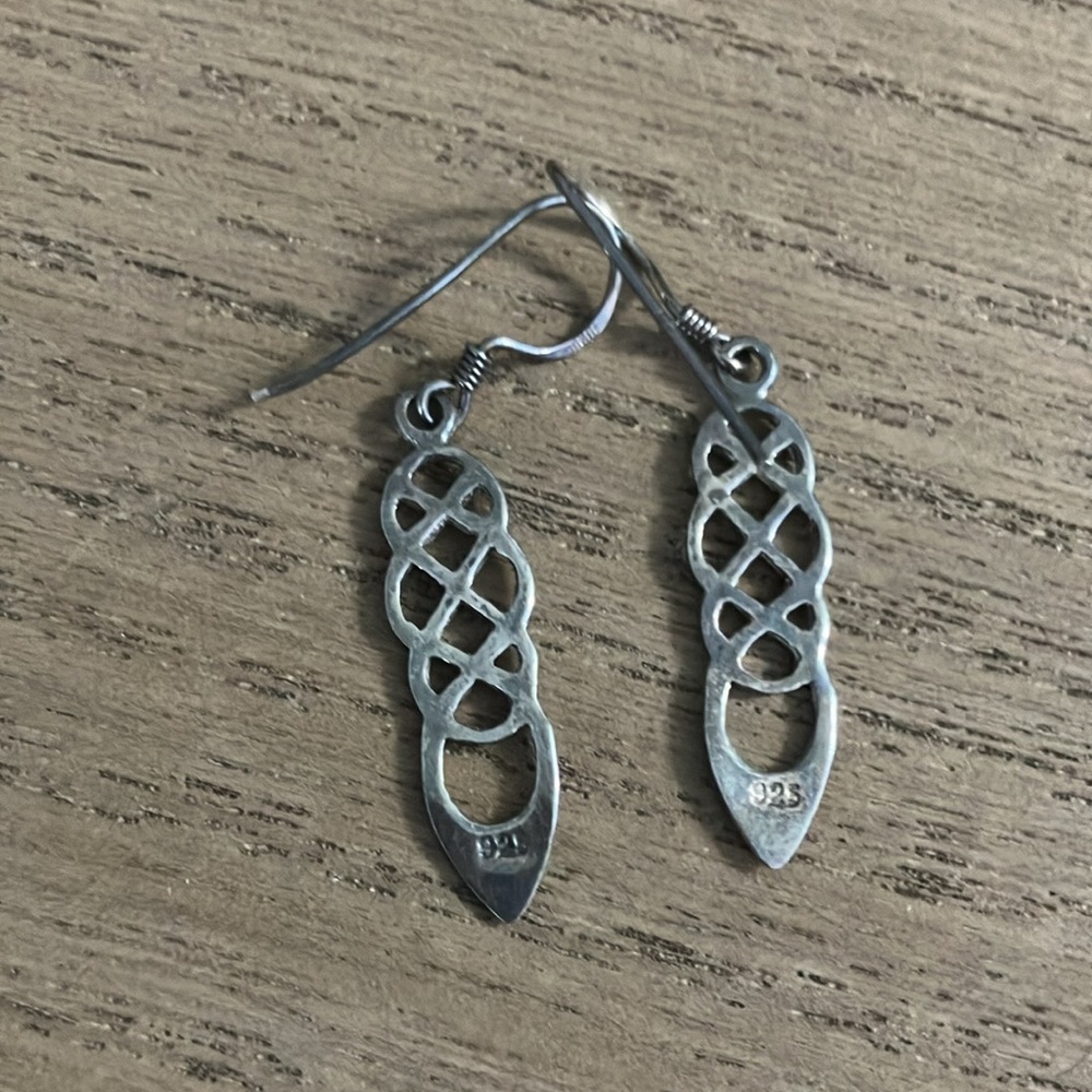 Elegant sterling Silver Dangle Earrings 925 - Picture 2 of 2